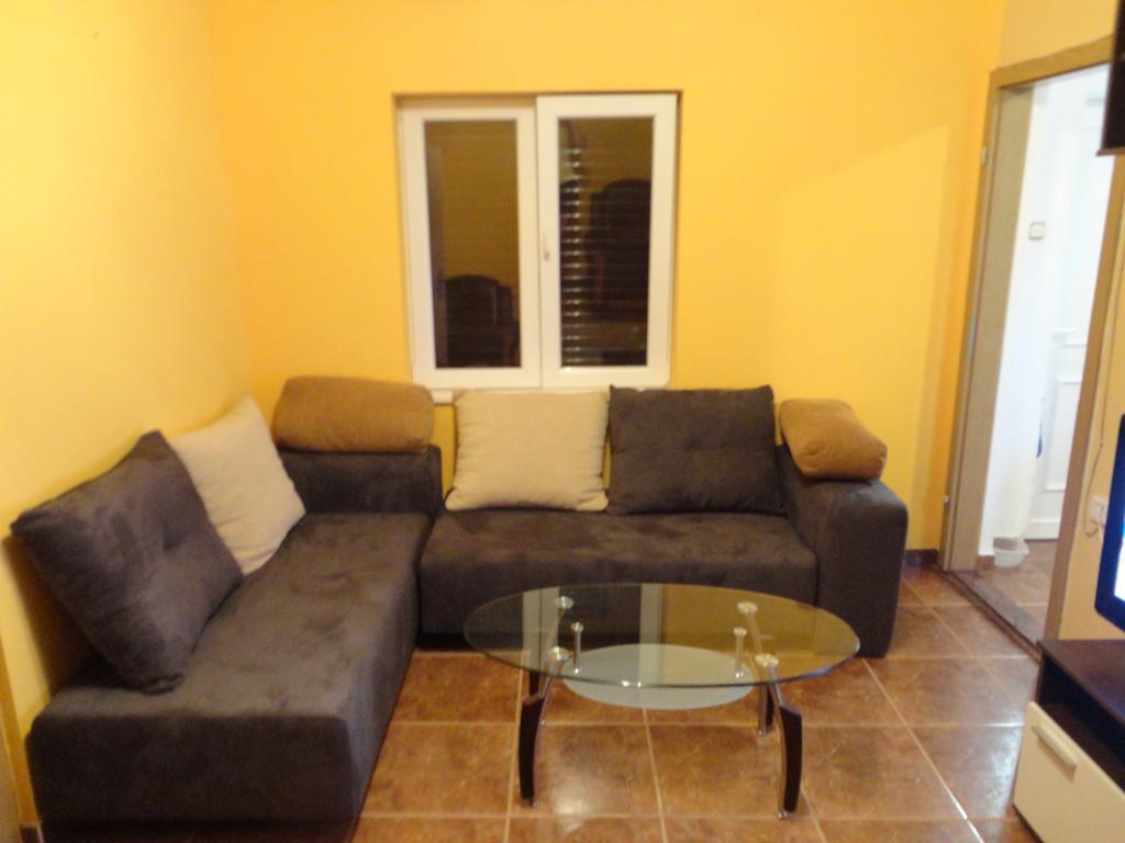 Apartment Ivana Biograd Na Moru Esterno foto